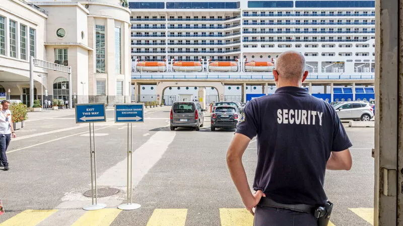 L’esercito silenzioso delle guardie particolari giurate (Huffington Post)